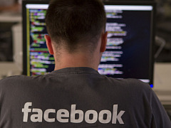 Facebook T-Shirt