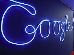 Google Neon-Schriftzug