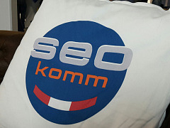 SEOkomm-Kissen