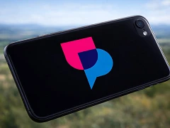 UpScrolled auf dem Smartphone