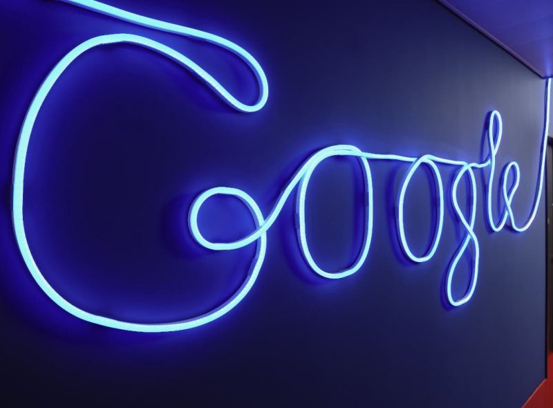 Google Neon-Schriftzug